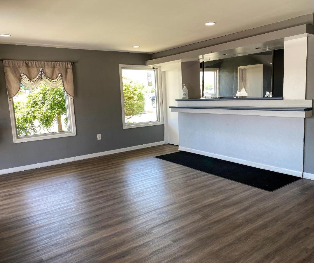Budget Inn New Cumberland-Harrisburg-Hershey-York Bagian luar foto